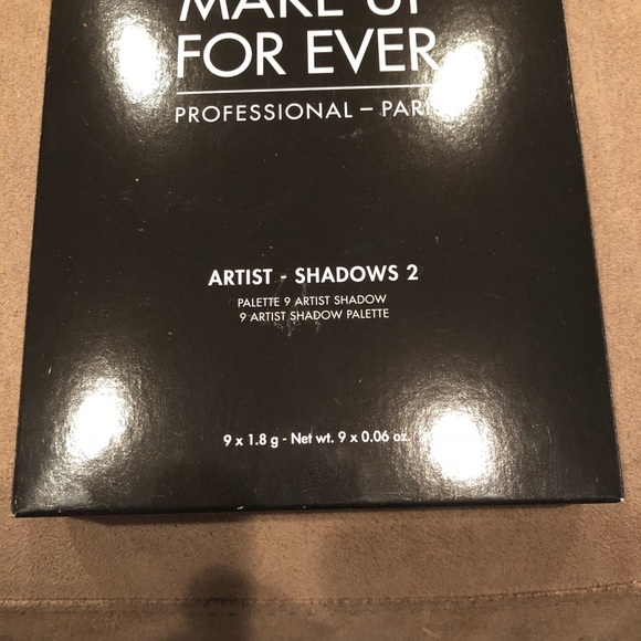 Make Up For Ever 9 Artist Shadow Palette - Picture 4 of 5